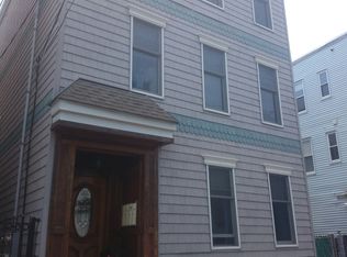 5 Swallow St, South Boston, MA 02127