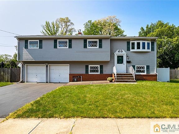 2nd image of 12 Thorne Pl