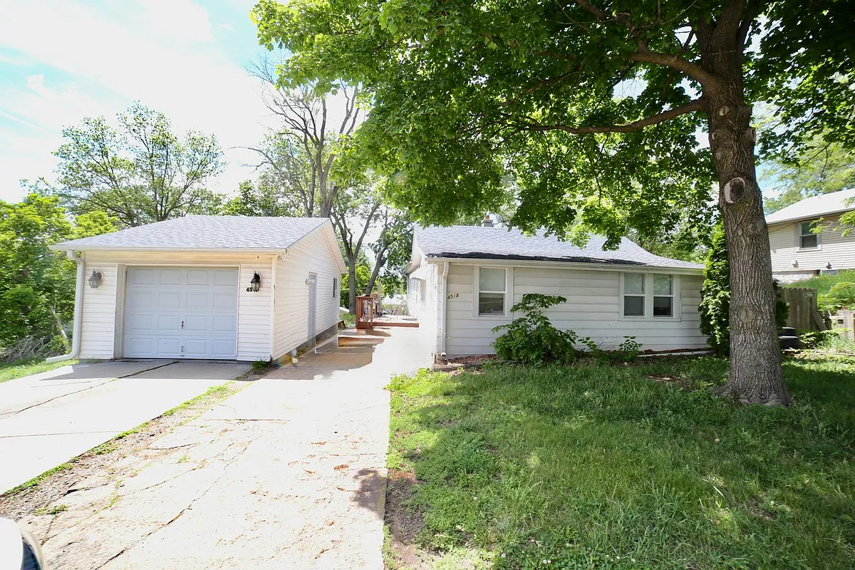 Building Photo - 4518 N 64th St