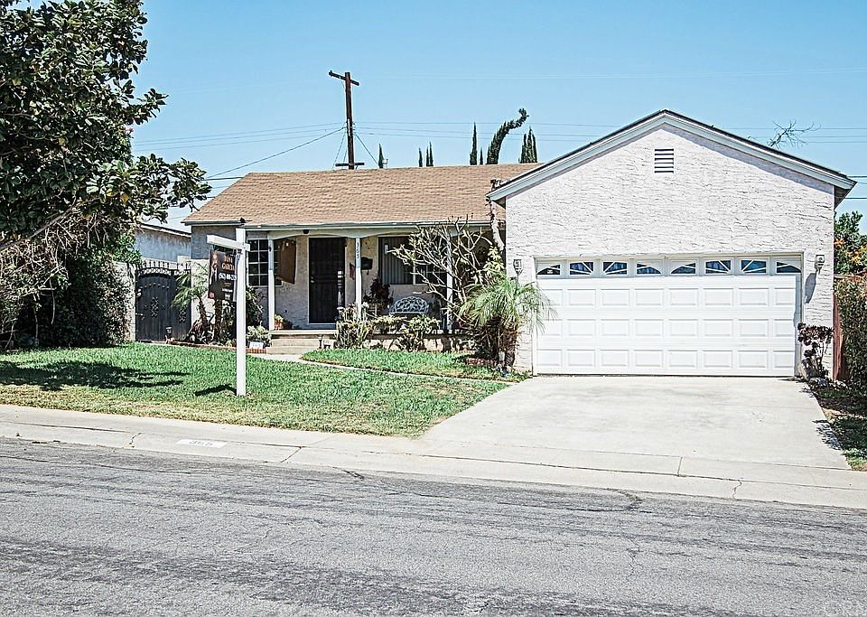 1st image of 365 E Markland Dr