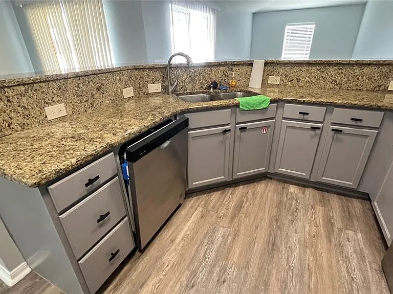 485 Martigues Dr — Photo 14