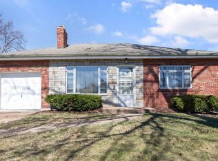 5943 Bishops Pl, Saint Louis, MO 63109