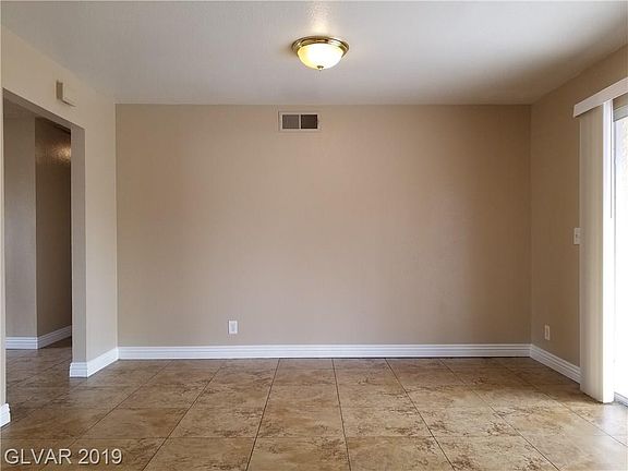 5th image of 7389 Silver Leaf Way