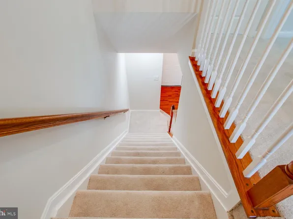 7024 Commander Howe Ter, Brandywine, MD 20613