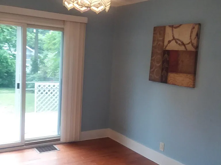 1020 Poxson Ave — Photo 12