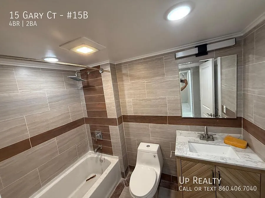 Photo 2 of 15 - 15 Gary Ct #15B - Groton, CT Building Photo - 15 Gary Ct #15B