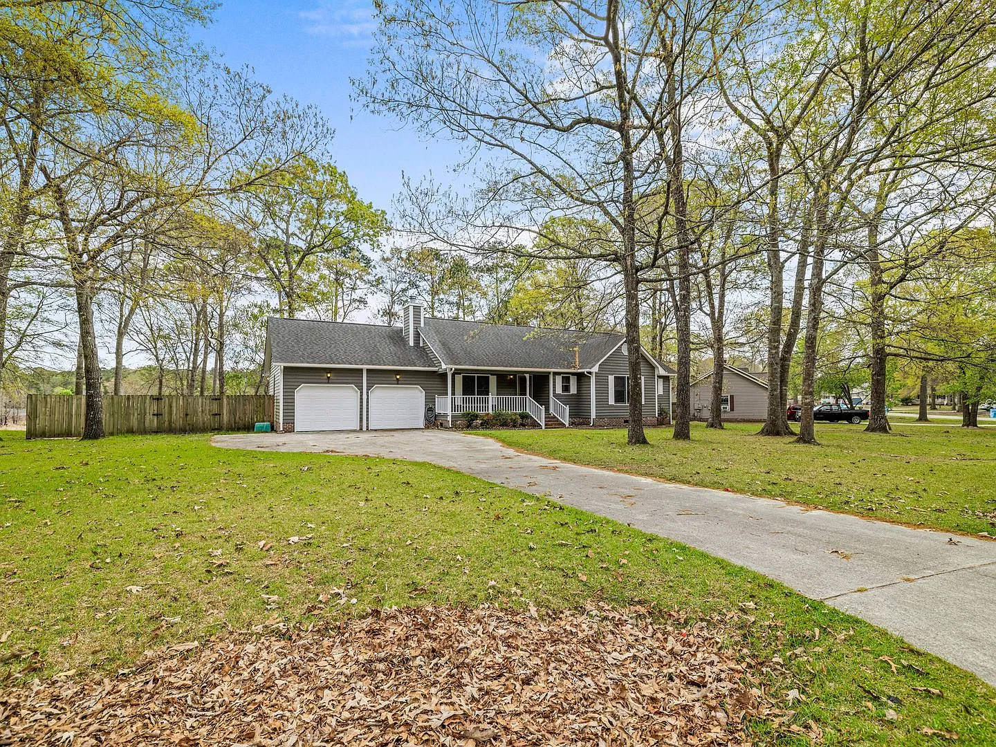 Willow Springs Home — Photo 3