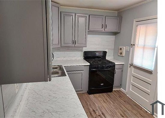 1st image of 8246 Marlton Ct