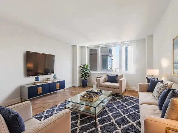 400 East 71st Street image 1 of 8