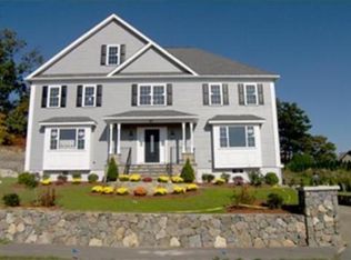 27 Matthew Ln, Waltham, MA 02452