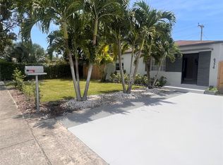 6376 SW 39th St, Miami, FL 33155