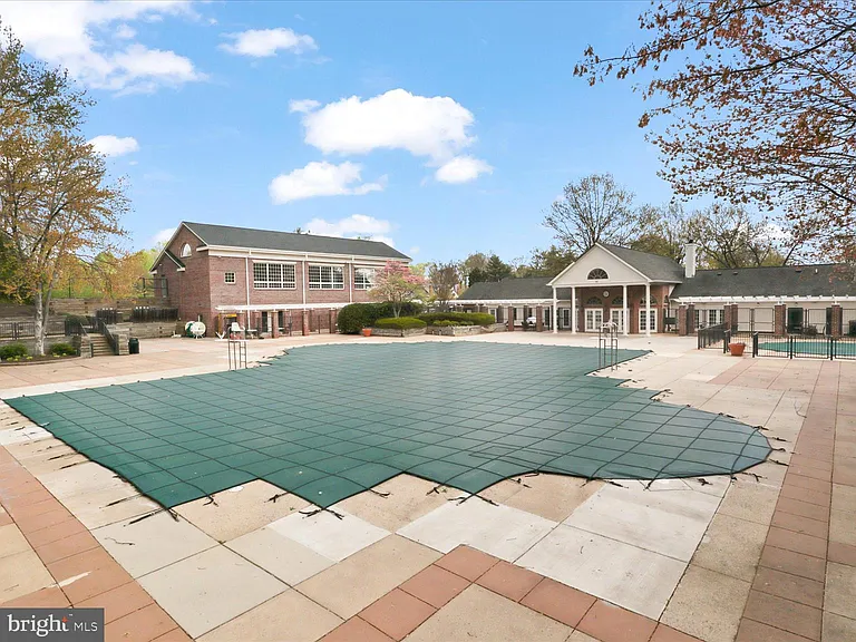 3946 Valley Ridge Dr — Photo 46