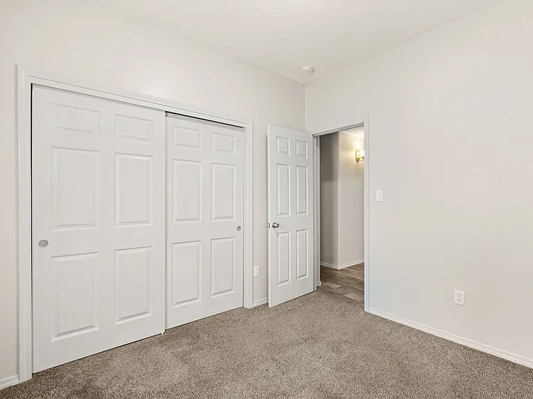 8416 Magenta Rd NW — Photo 6