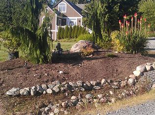 19493 Snowden Ln, Mount Vernon, WA 98274