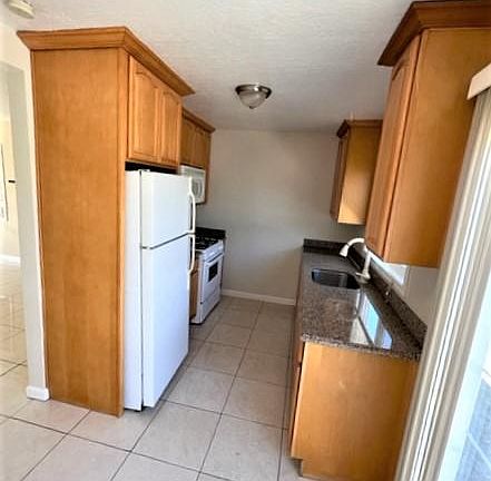 4th image of 2024 Nottingham Dr