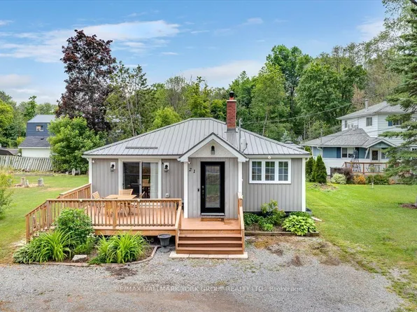 21 Lakeshore Rd, Georgina, ON L0E 1N0