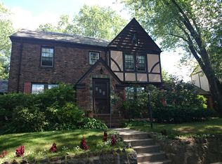 377 Russett Rd, Brookline, MA 02467