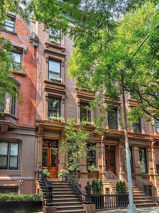 1st image of 138 W 82nd St