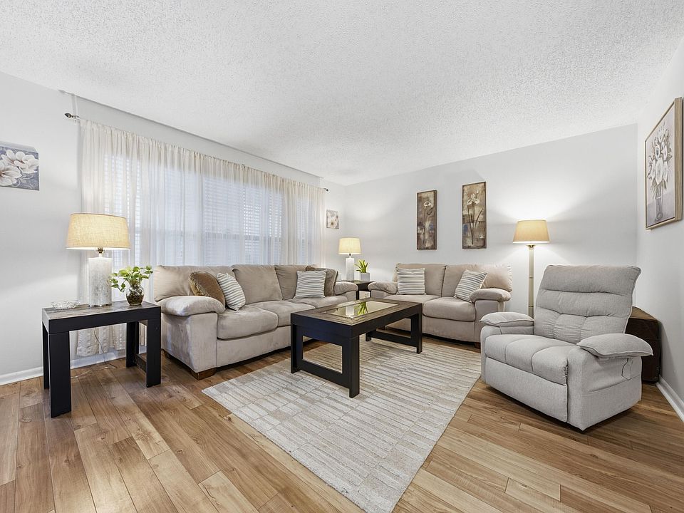 1st image of 108 Greenbrier
