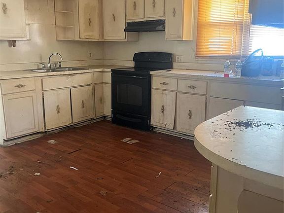 2nd image of 8972 Ramona Ave