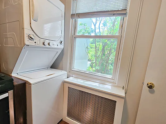 Rented by Compass | media 14