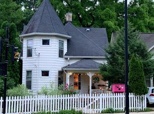 402 Rogers St, Madison, WI 53703