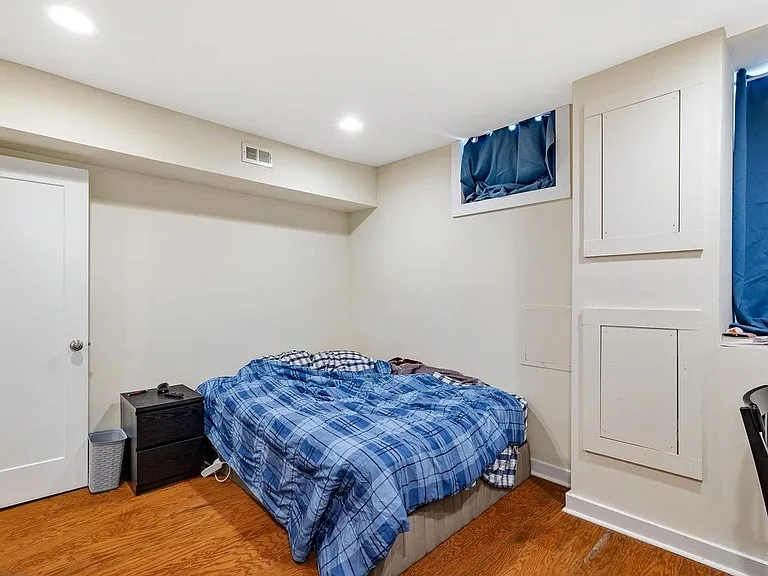 1718 N Gratz St — Photo 12