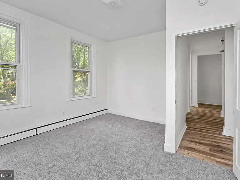 117 E Walnut Ave #D — Photo 16