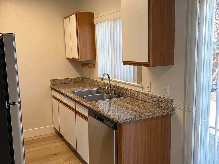 3063 Alma St #3063 — Photo 5