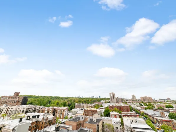 800 Flatbush Avenue image 11 of 18