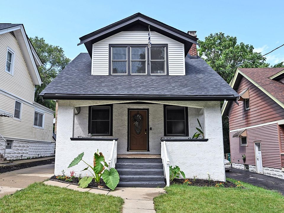 1st image of 322 Dorchester Ave