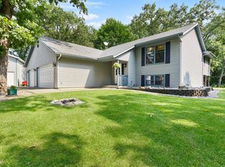 18949 149th St NW, Elk River, MN 55330