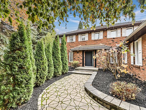 3rd image of 23 Hill Farm Rd