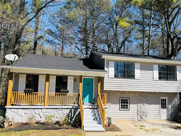 3150 Shoal Creek Ct, Rex, GA 30273
