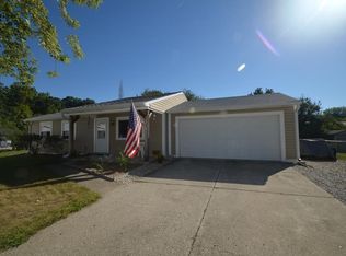 8537 Chessie Dr, Indianapolis, IN