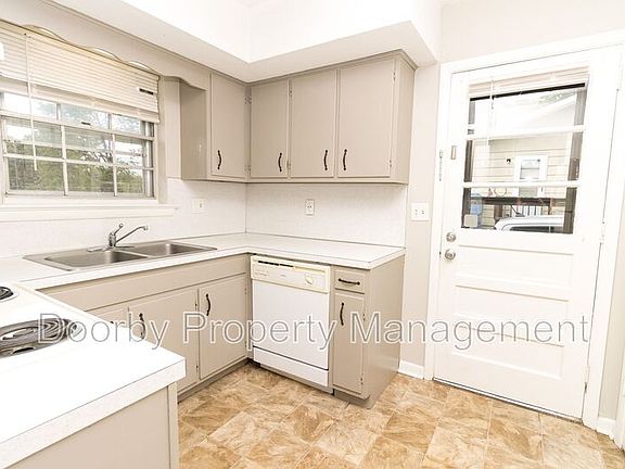 5th image of 5120 Old Trl #5122