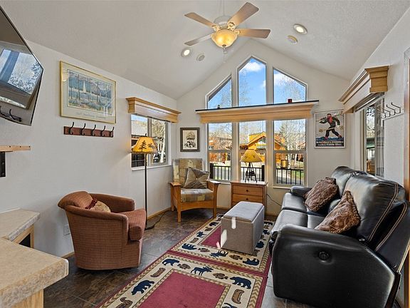 3rd image of 85 Revett Drive UNIT 79