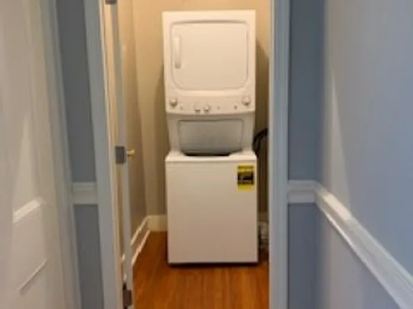 20 Aberdeen Dr APT 5, Greenville, SC 29605