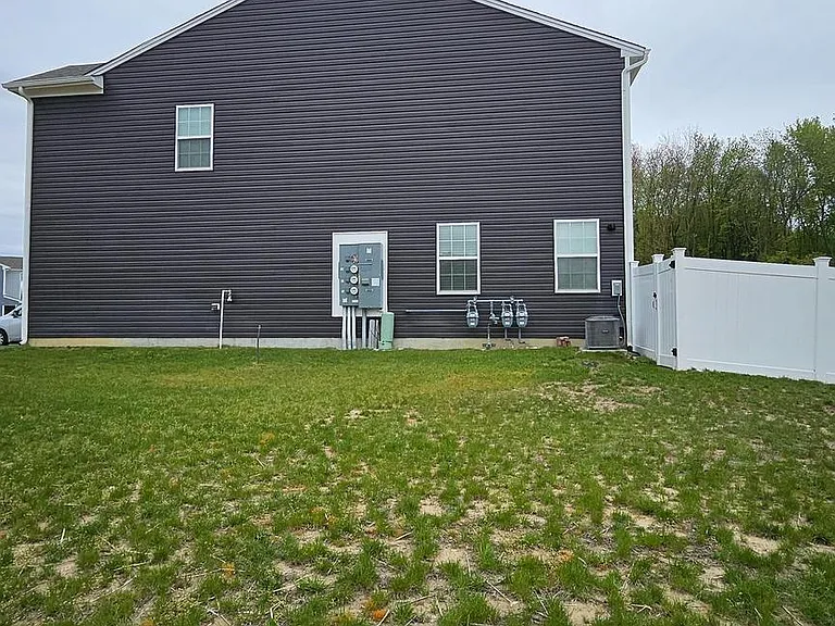 50 Peregrine Way — Photo 21