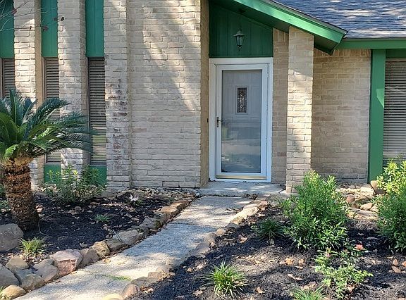 4th image of 3303 Cascade Creek Dr