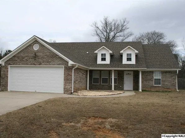 21891 Pinebrook Dr, Athens, AL 35614