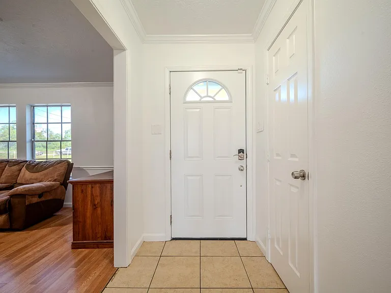 1102 Crosby Dayton Rd — Photo 9