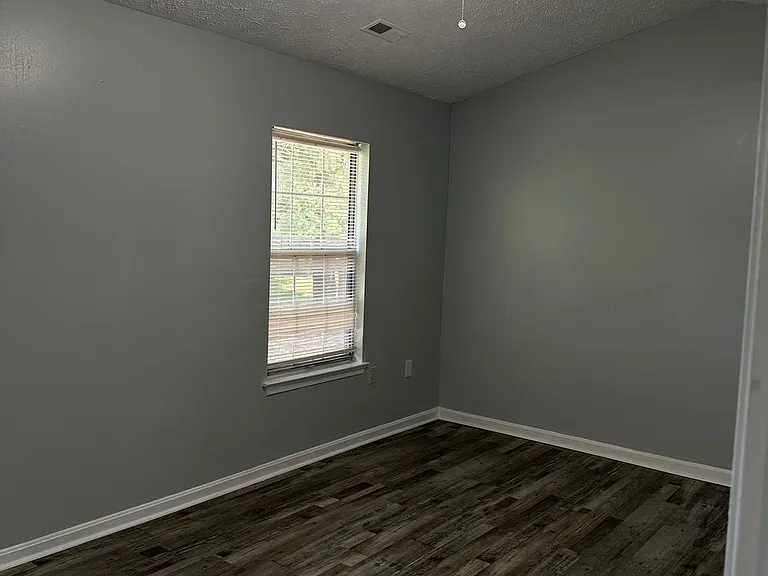 8516 Grandhaven Ave — Photo 14