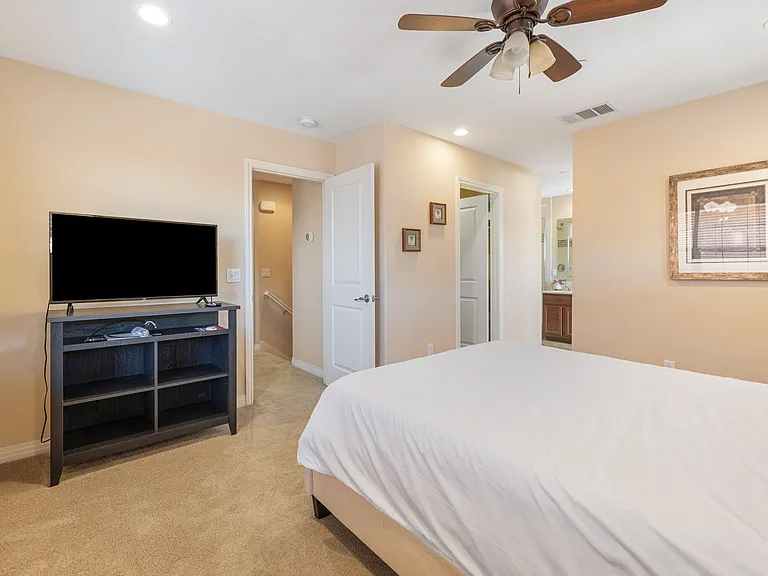 52050 Rosewood Ln #52050 — Photo 39