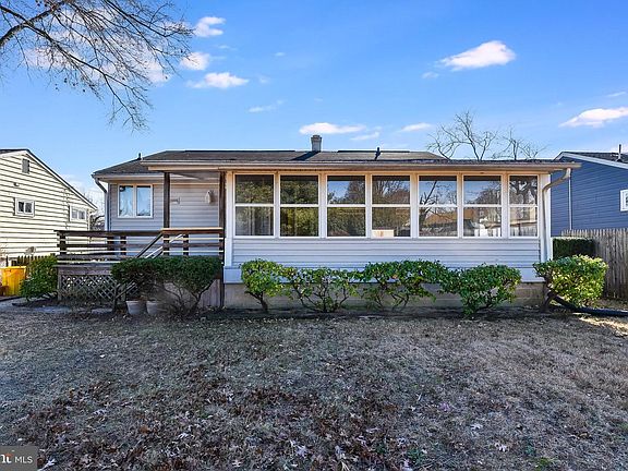 2nd image of 504 Kent Cir