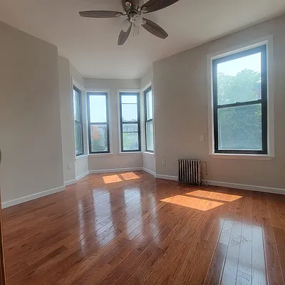 Rented by Yup Realty LLC | media 21