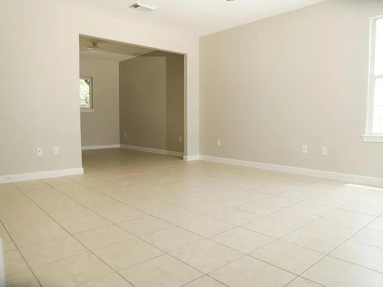 815 Tidwell Rd #A — Photo 16