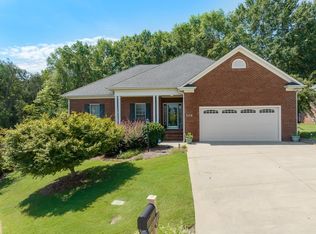 348 Terrace Hills Dr, Boiling Springs, SC 29316