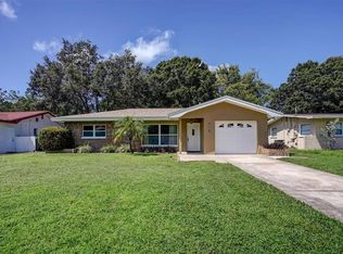 356 21st Ter SE, Largo, FL 33771