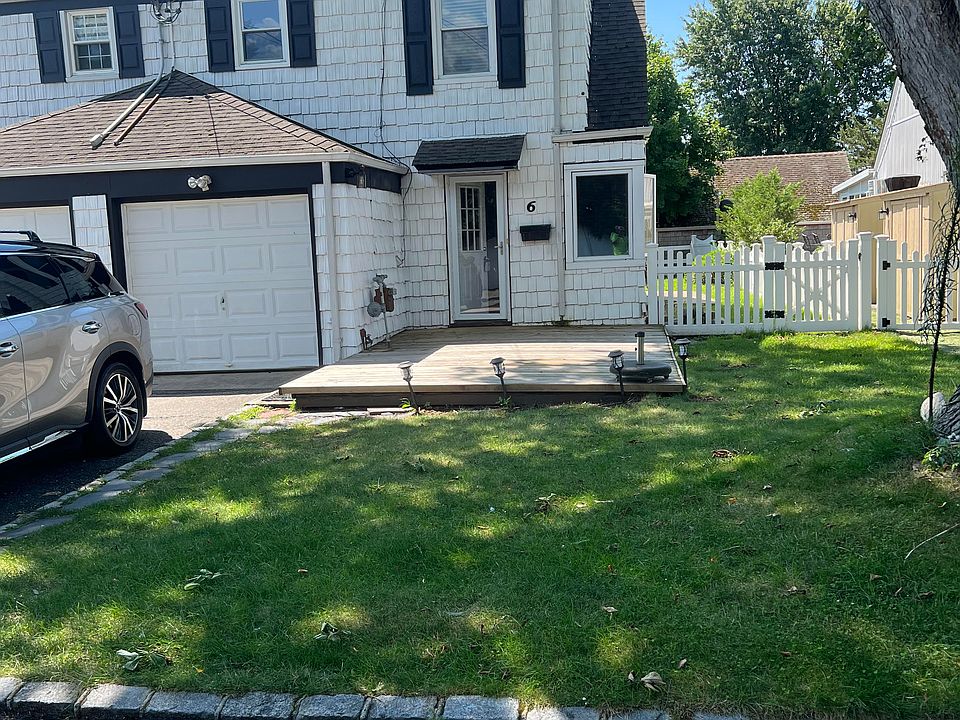 1st image of 6 Cedar Ln